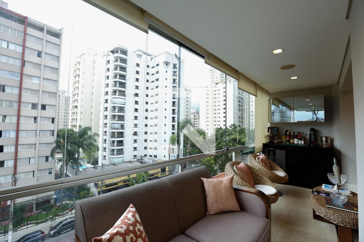 Apartamento, 4 quartos, 210 m² - Foto 14