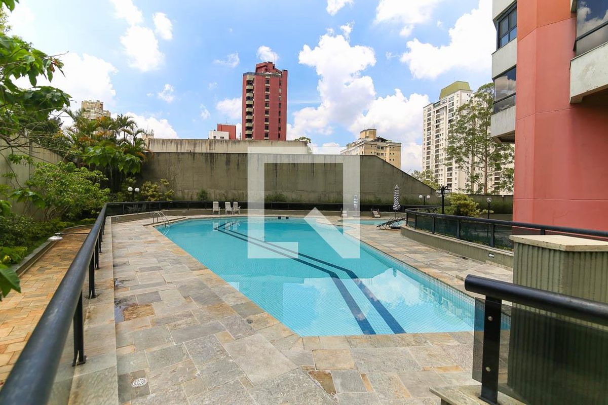 Apartamento, 4 quartos, 241 m² - Foto 180