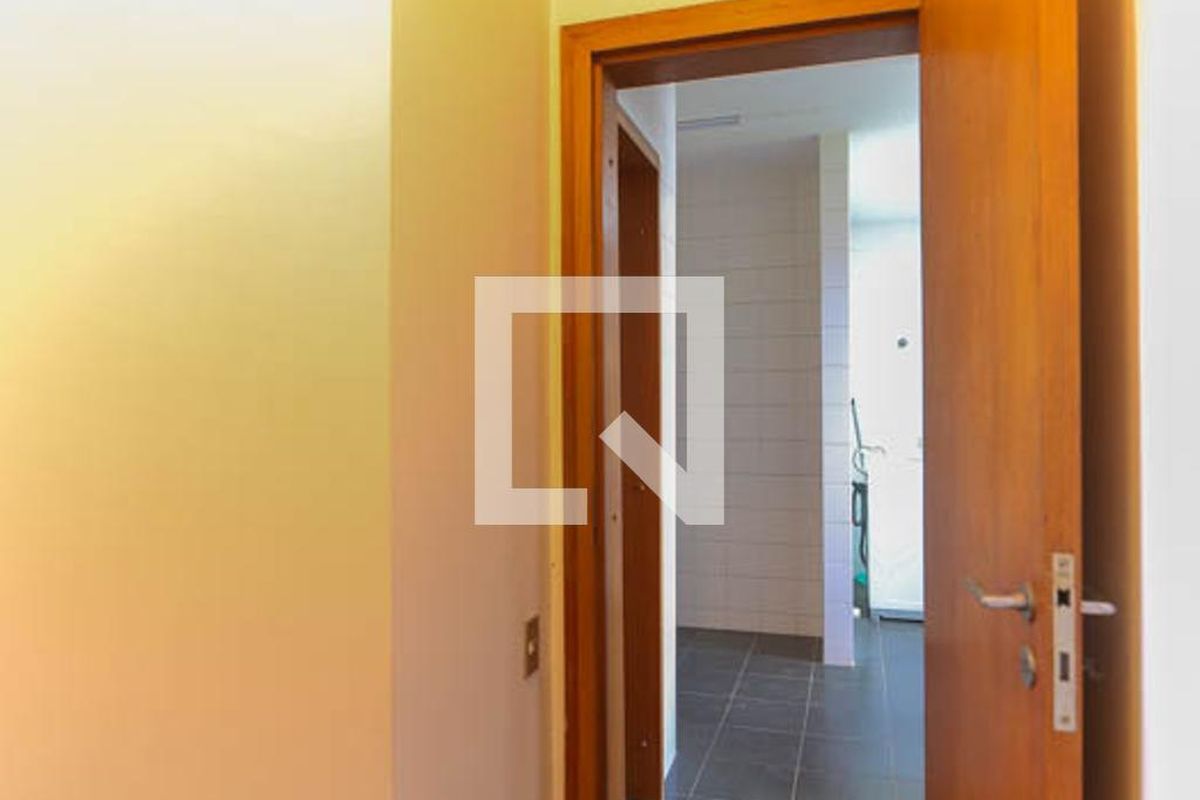 Apartamento, 4 quartos, 241 m² - Foto 148