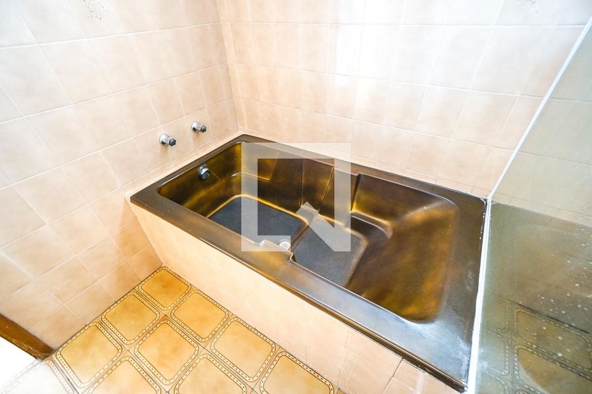 Casa, 3 quartos, 380 m² - Foto 56
