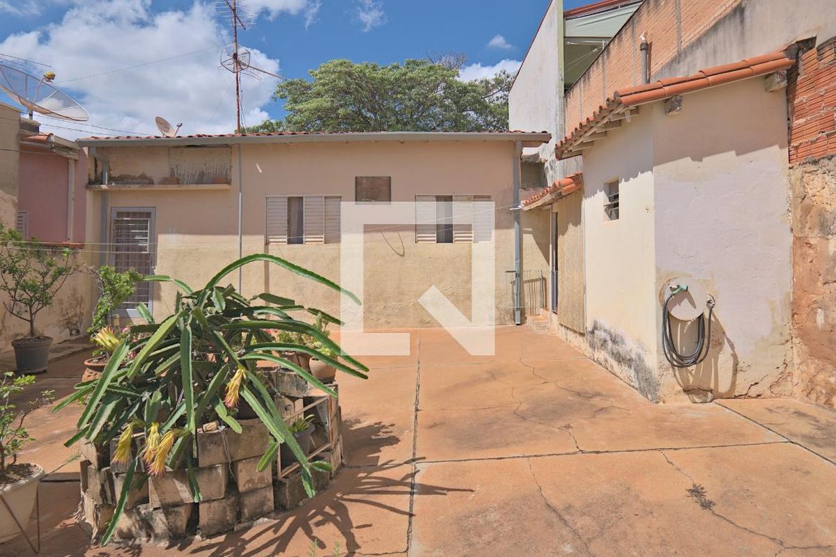 Casa à Venda - Guanabara, 3 Quartos,  177 m2 em , Campinas - sp | SoloBR
