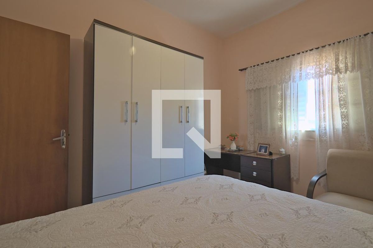 Casa à Venda - Guanabara, 3 Quartos,  177 m2 em , Campinas - sp | SoloBR