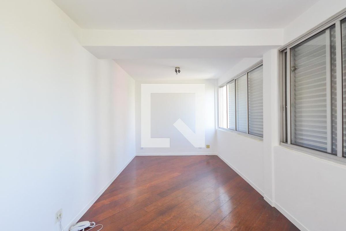 Apartamento, 2 quartos, 68 m² - Foto 2