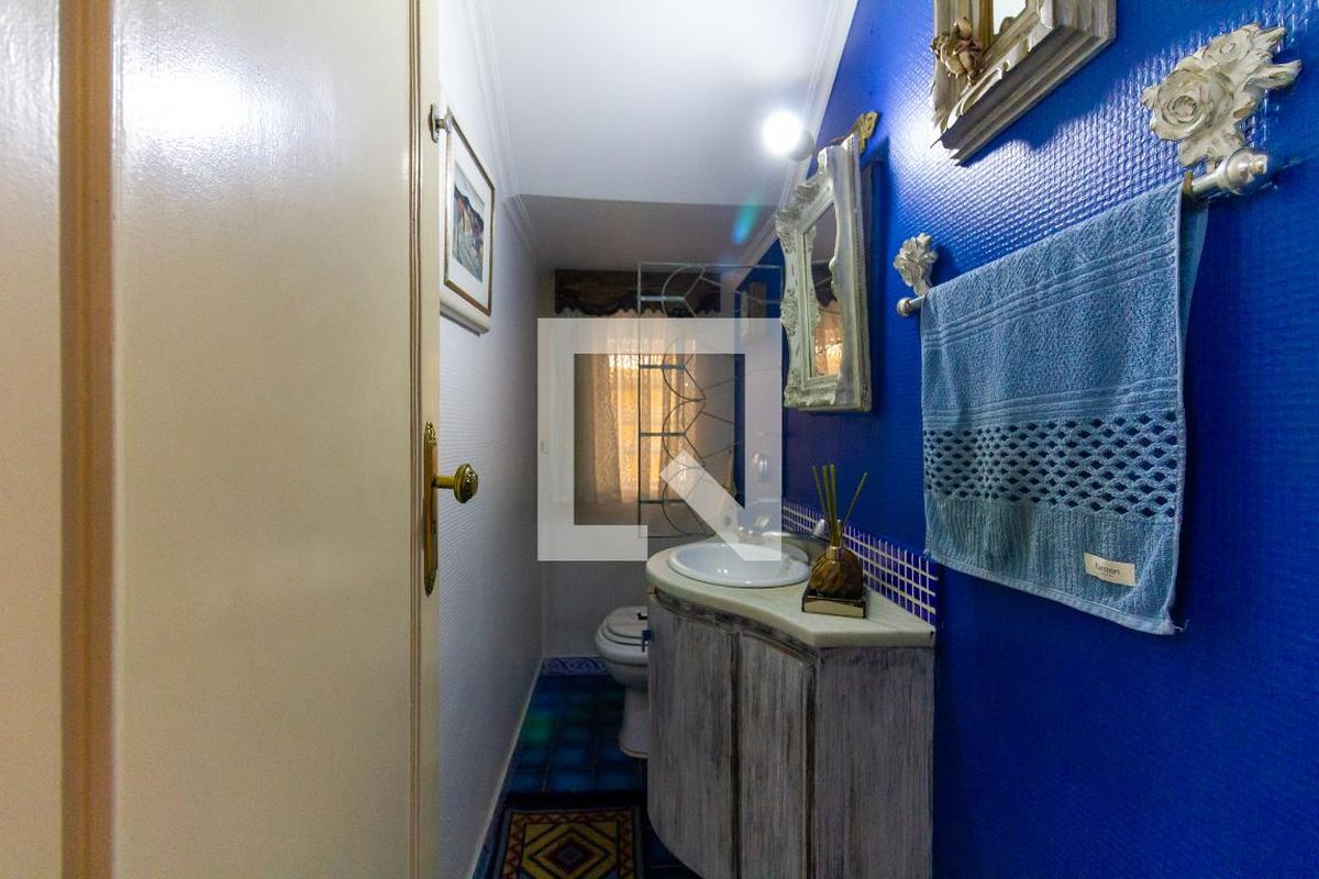 Casa, 4 quartos, 220 m² - Foto 30