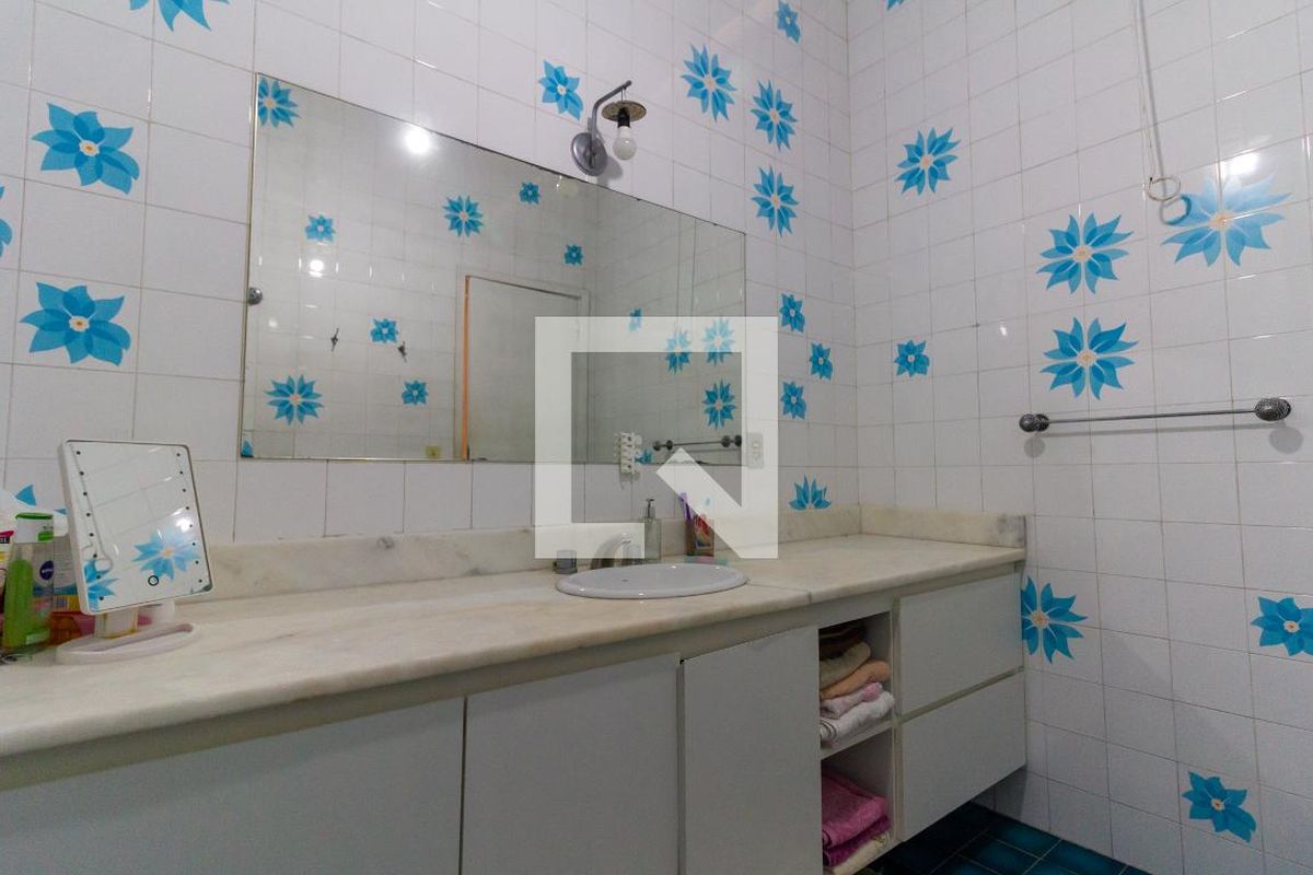 Casa, 4 quartos, 220 m² - Foto 80
