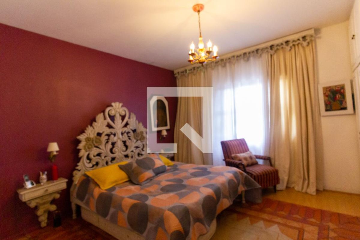 Casa, 4 quartos, 220 m² - Foto 38