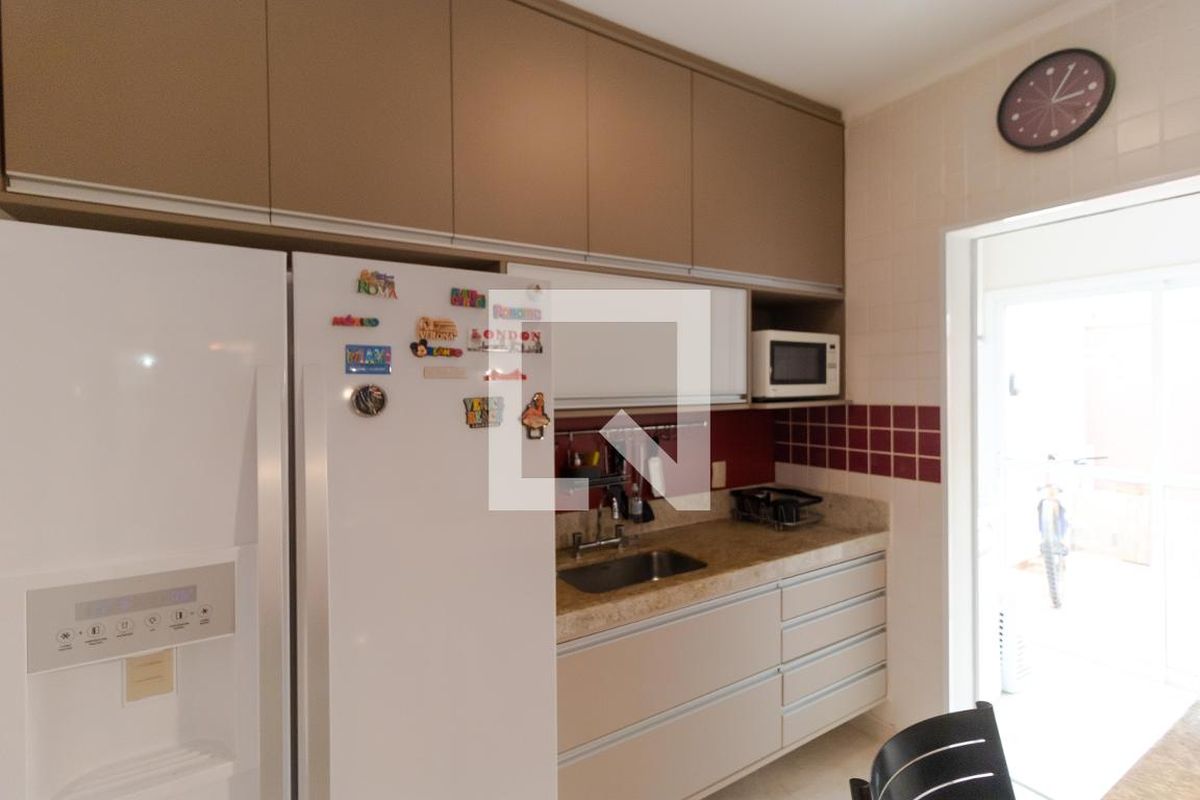 Casa à Venda - Mansões Santo Antônio, 3 Quartos,  100 m2 em , Campinas - sp | SoloBR
