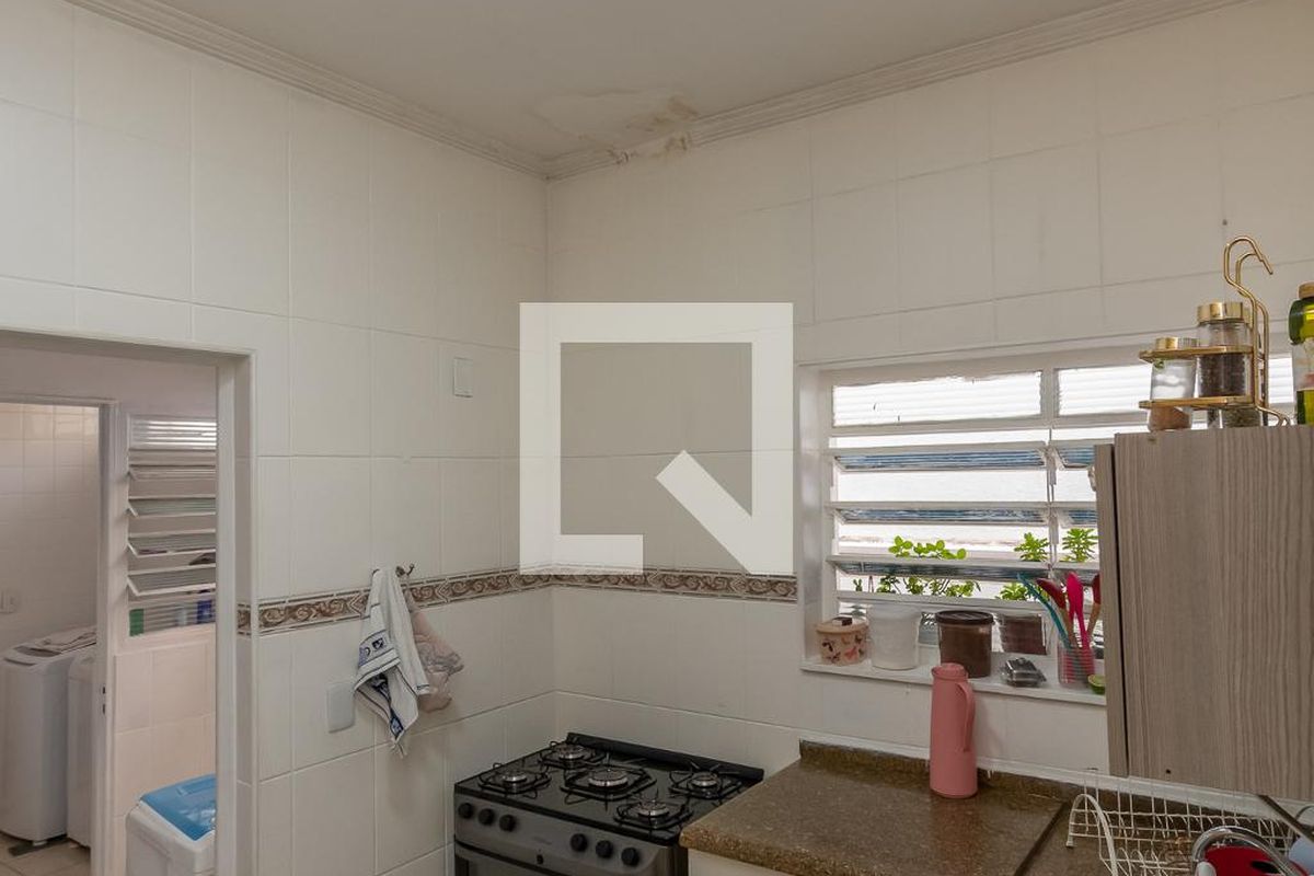 Casa à Venda - Jardim Chapadão, 4 Quartos,  250 m2 em , Campinas - sp | SoloBR
