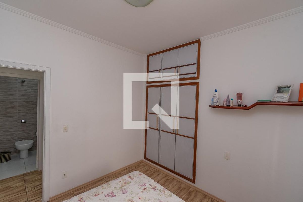 Casa à Venda - Jardim Chapadão, 4 Quartos,  250 m2 em , Campinas - sp | SoloBR