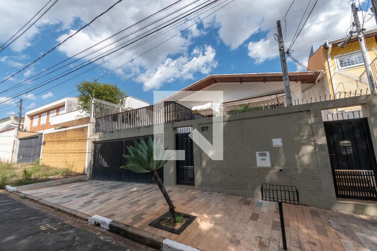 Casa à Venda - Jardim Chapadão, 4 Quartos,  250 m2 em , Campinas - sp | SoloBR