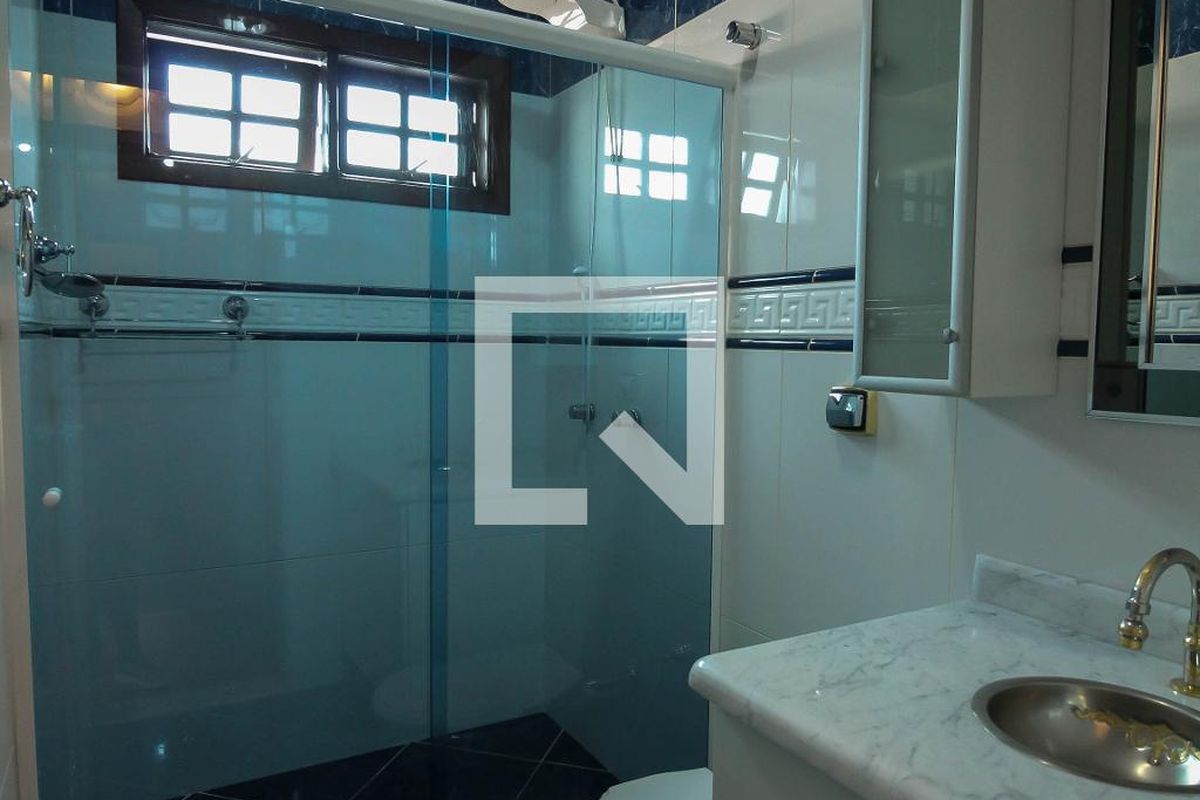 Casa, 4 quartos, 272 m² - Foto 37