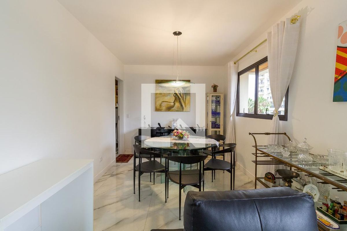 Apartamento, 3 quartos, 140 m² - Foto 8