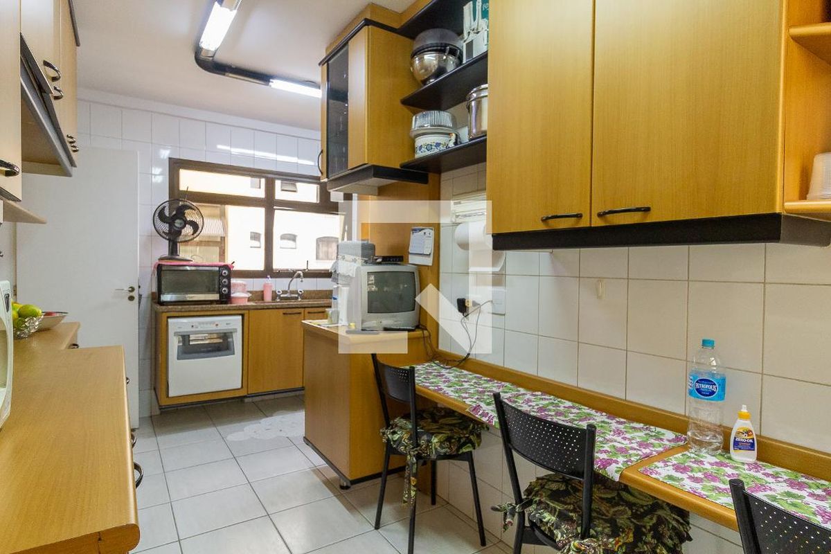 Apartamento, 3 quartos, 140 m² - Foto 94