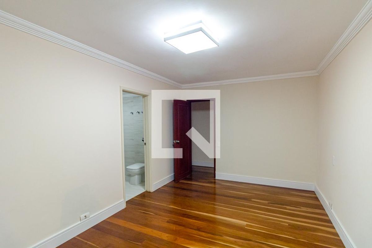 Apartamento, 3 quartos, 240 m² - Foto 48