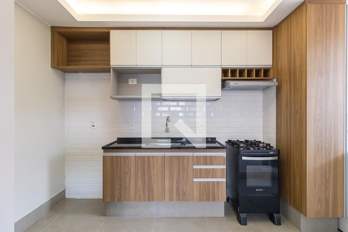 Apartamento à Venda - Bosque, 1 Quarto,  63 m2 em , Campinas - sp | SoloBR