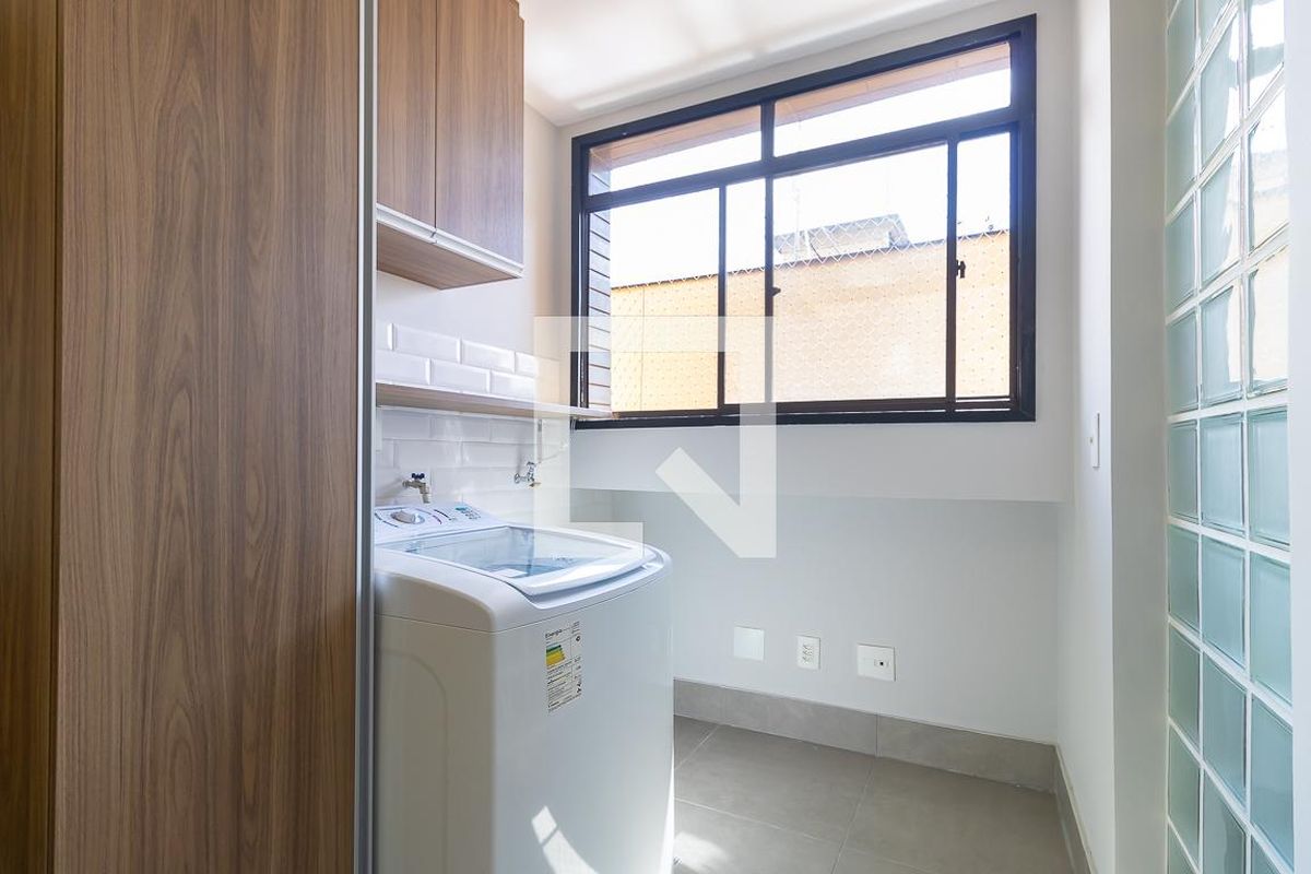 Apartamento à Venda - Bosque, 1 Quarto,  63 m2 em , Campinas - sp | SoloBR