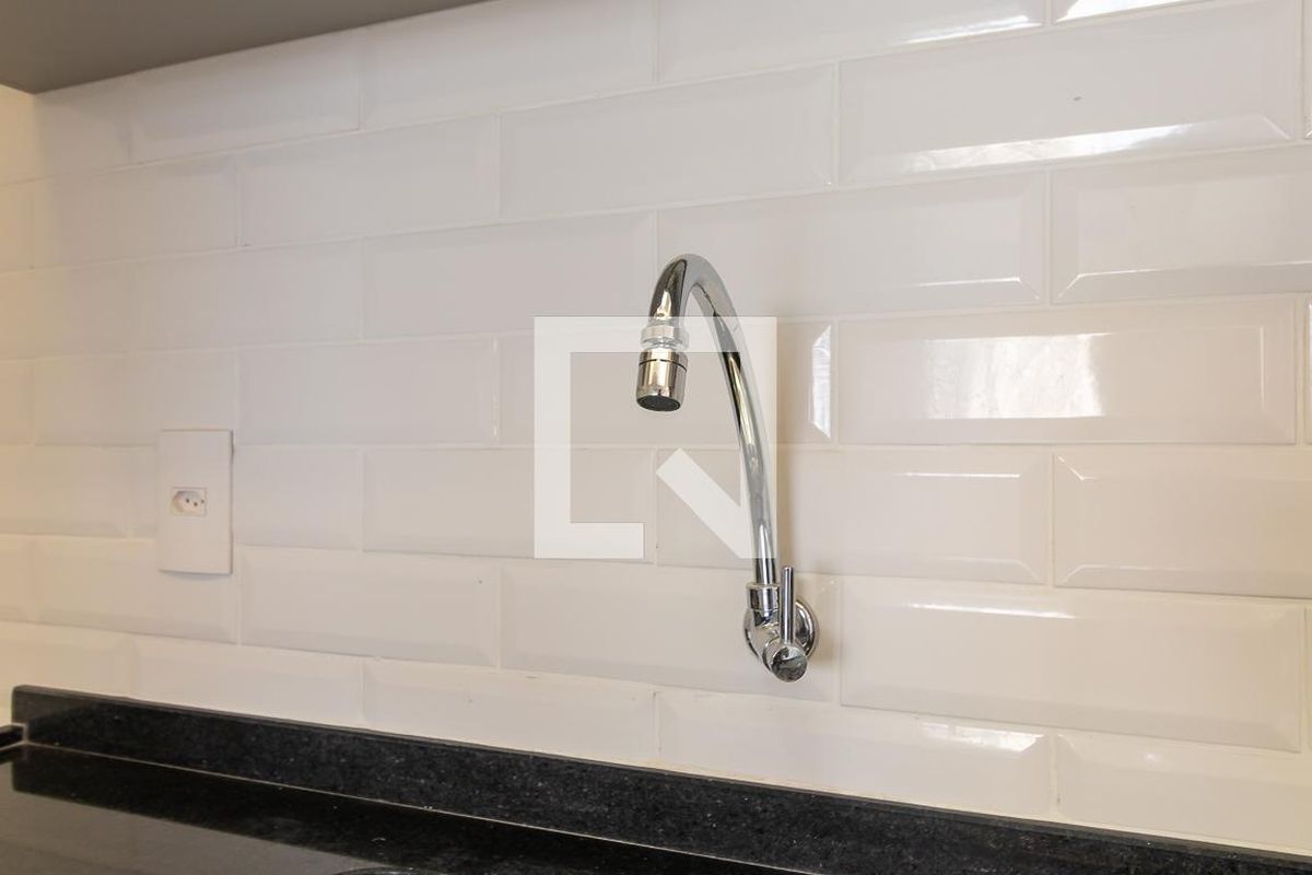 Apartamento à Venda - Bosque, 1 Quarto,  63 m2 em , Campinas - sp | SoloBR