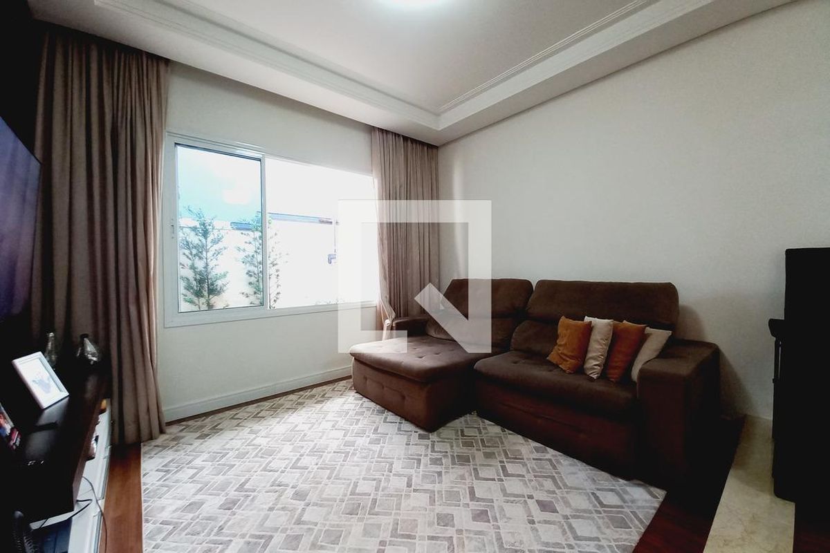 Casa à Venda - Swiss Park, 3 Quartos,  350 m2 em , Campinas - sp | SoloBR