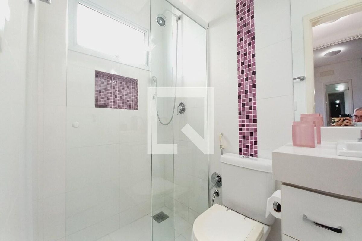 Casa à Venda - Swiss Park, 3 Quartos,  350 m2 em , Campinas - sp | SoloBR