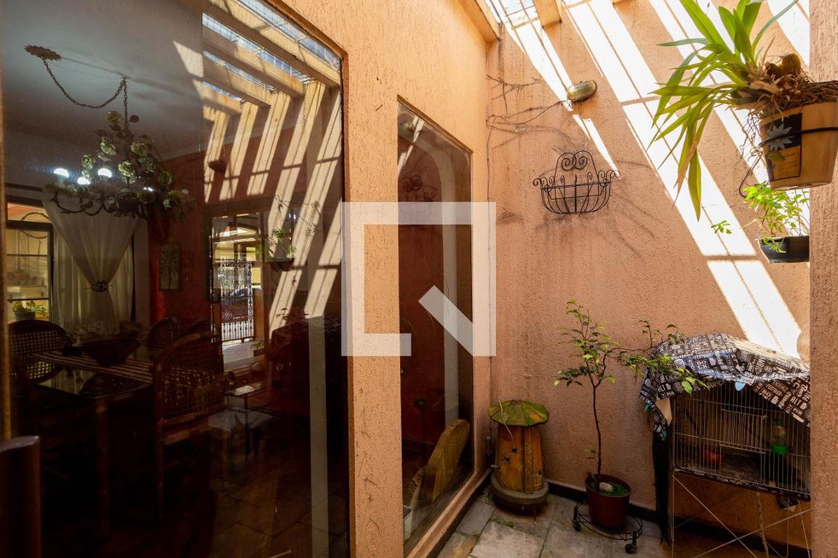 Casa, 3 quartos, 266 m² - Foto 146