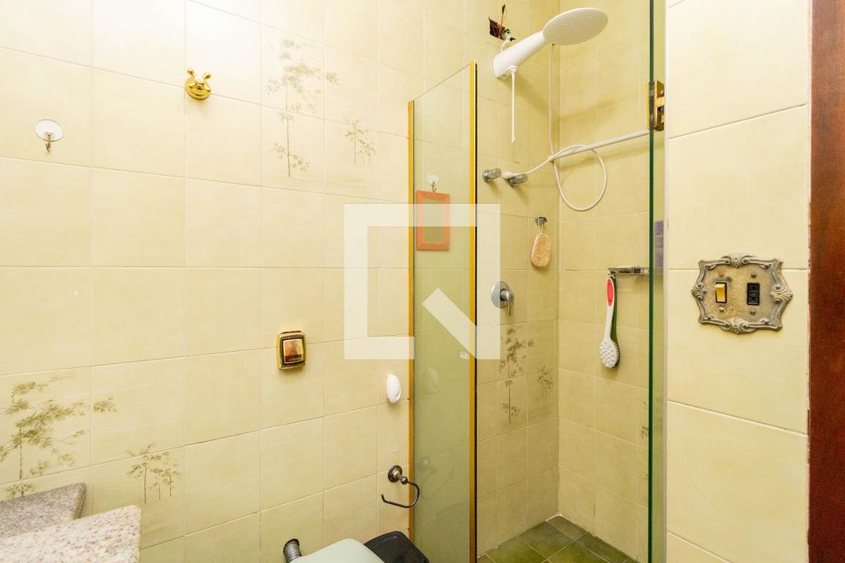 Casa, 3 quartos, 266 m² - Foto 56