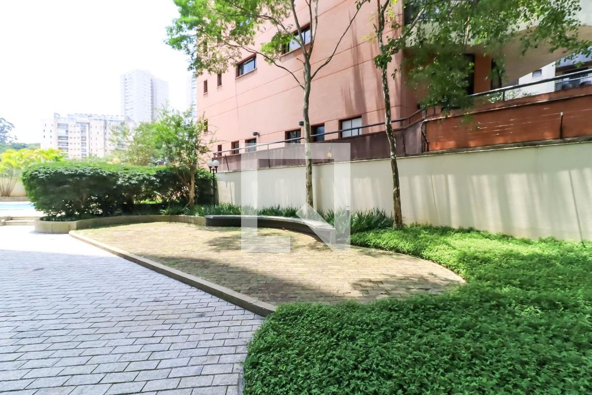 Apartamento, 3 quartos, 142 m² - Foto 136