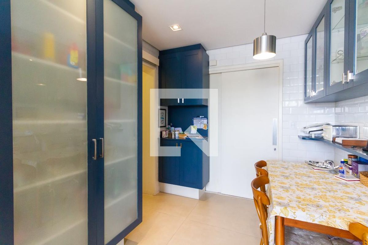 Apartamento, 3 quartos, 160 m² - Foto 116