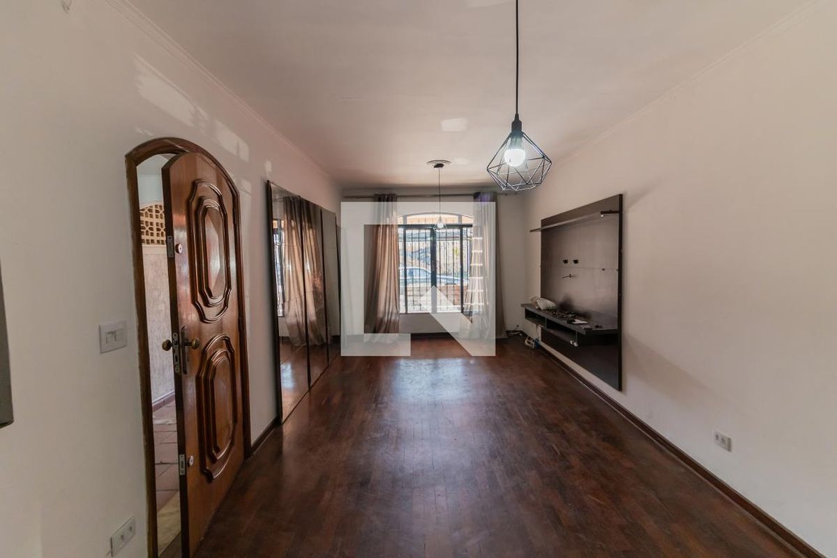 Casa, 3 quartos, 200 m² - Foto 1