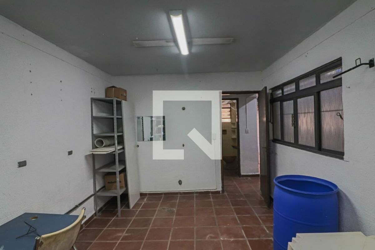 Casa, 3 quartos, 200 m² - Foto 43