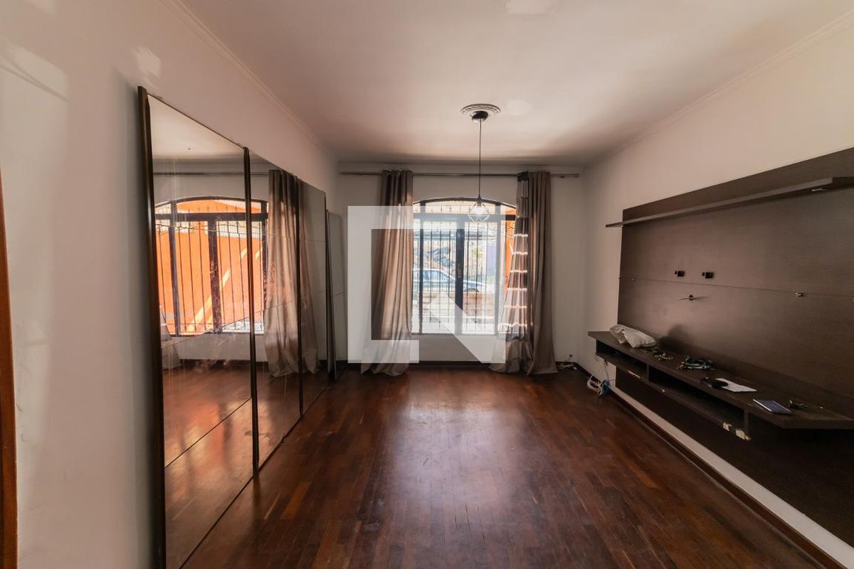 Casa, 3 quartos, 200 m² - Foto 3