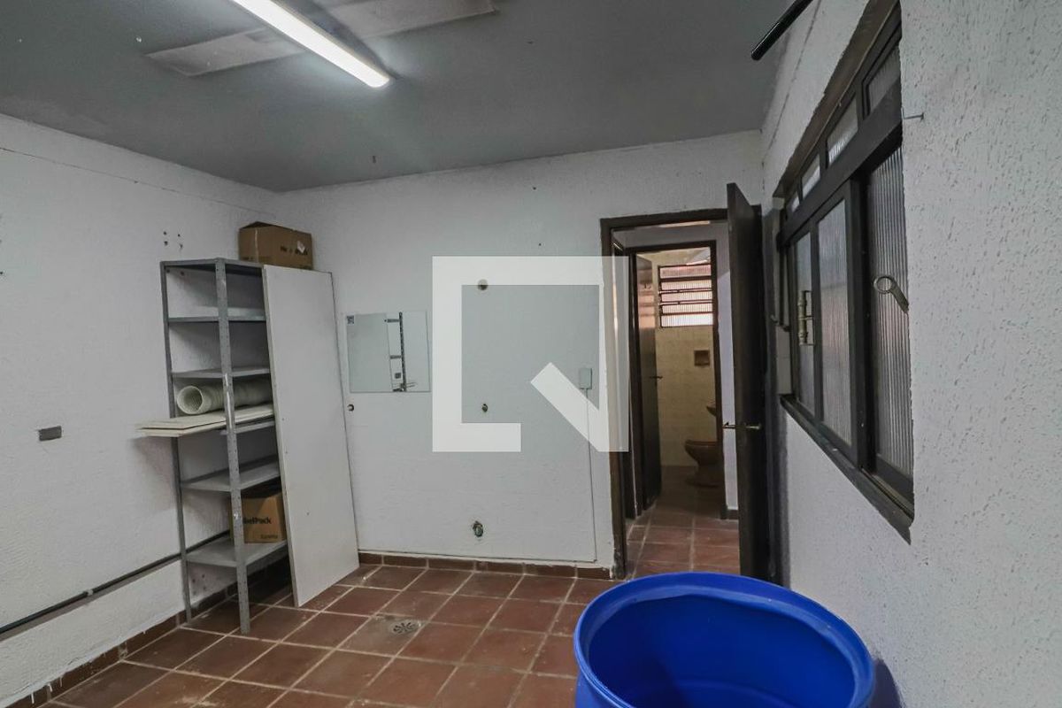 Casa, 3 quartos, 200 m² - Foto 44