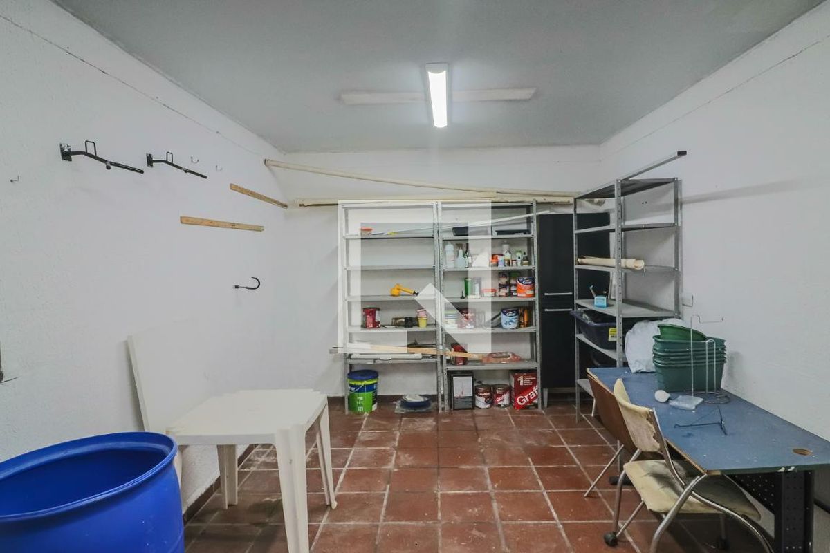 Casa, 3 quartos, 200 m² - Foto 42