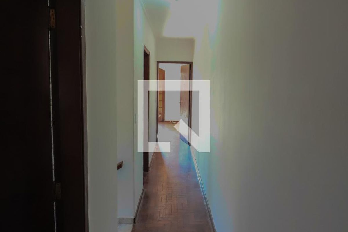 Casa, 3 quartos, 200 m² - Foto 17