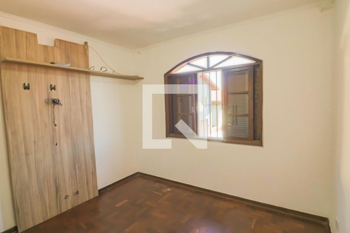 Casa, 3 quartos, 200 m² - Foto 10
