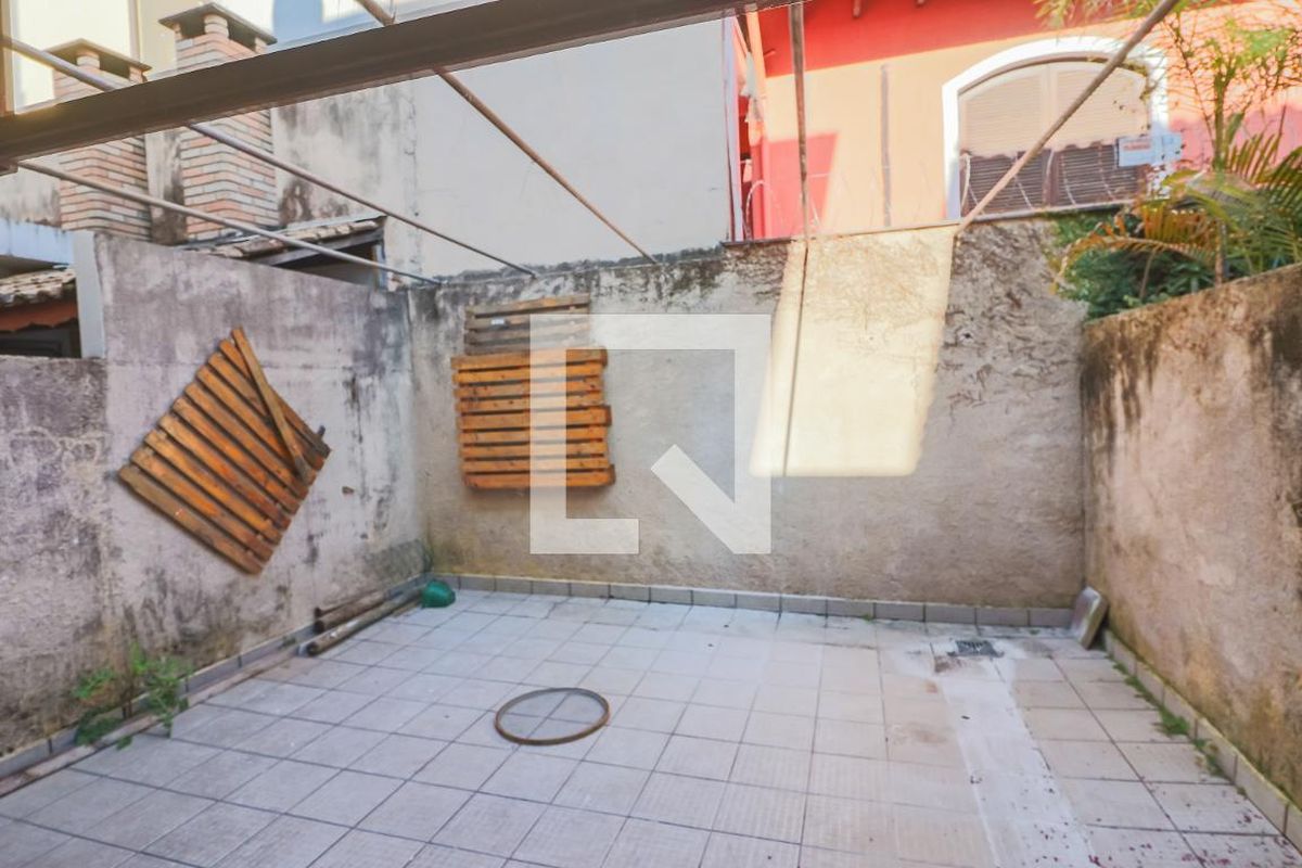 Casa, 3 quartos, 200 m² - Foto 51