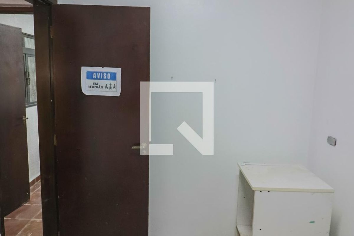 Casa, 3 quartos, 200 m² - Foto 47