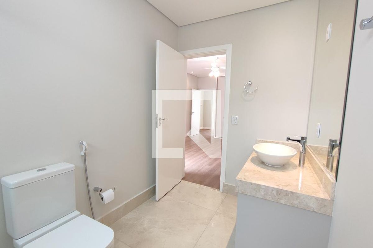 Casa à Venda - Swiss Park, 3 Quartos,  360 m2 em , Campinas - sp | SoloBR