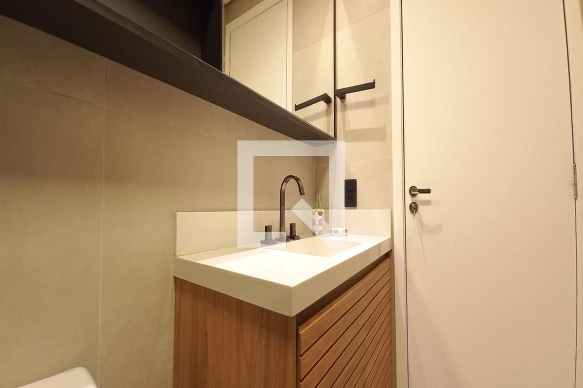 Apartamento à Venda - Centro, 1 Quarto,  47 m2 em , Campinas - sp | SoloBR