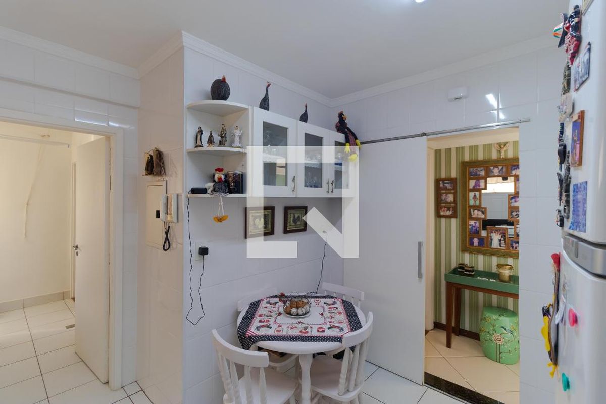 Apartamento à Venda - Cambuí, 3 Quartos,  110 m2 em , Campinas - sp | SoloBR