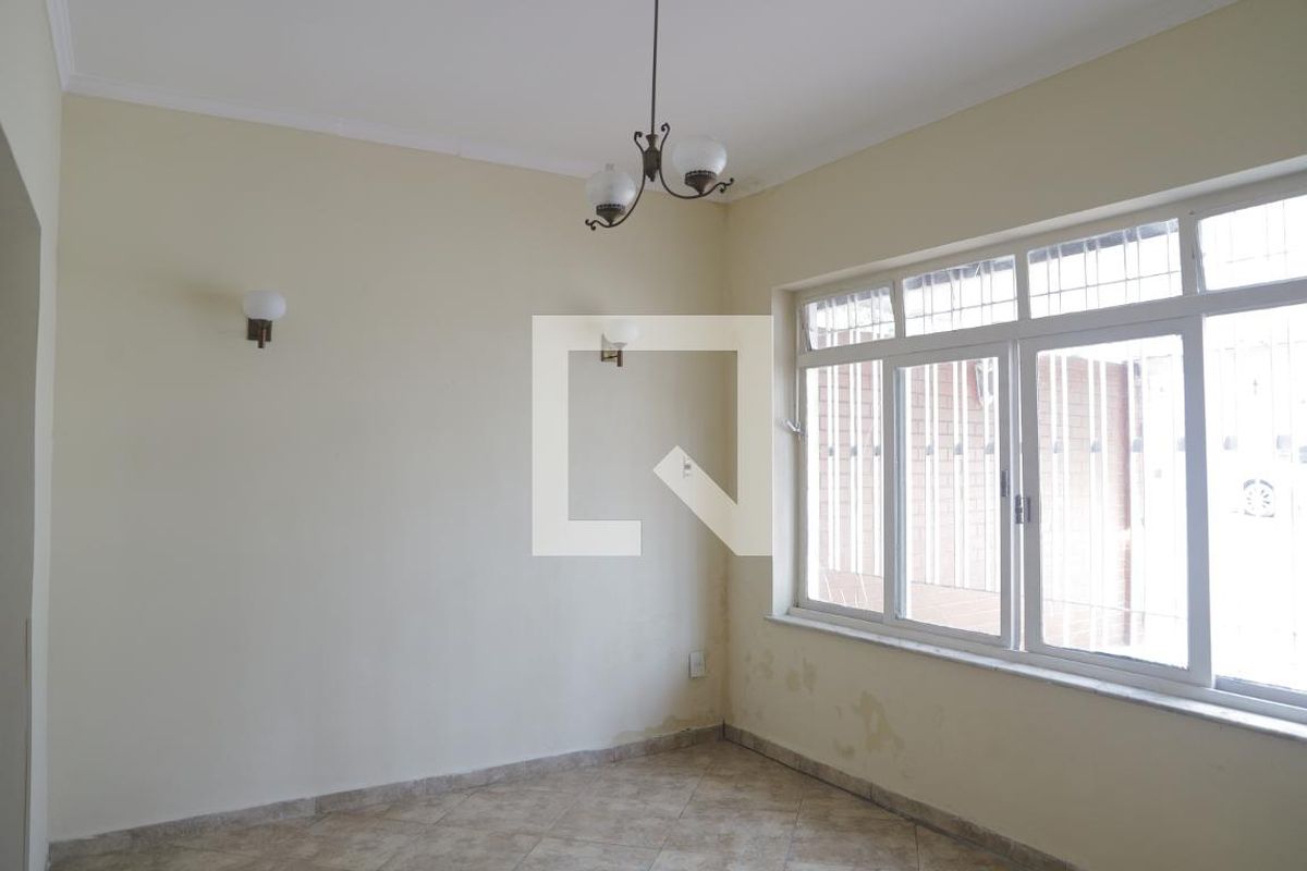 Casa, 3 quartos, 115 m² - Foto 2