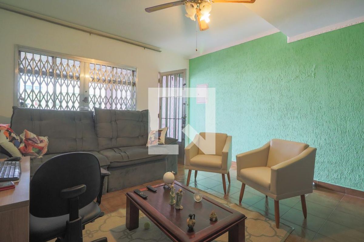 Casa, 3 quartos, 145 m² - Foto 2