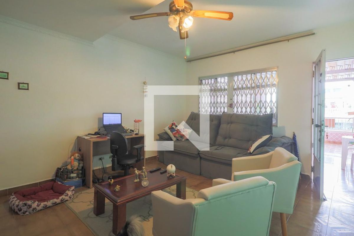 Casa, 3 quartos, 145 m² - Foto 4