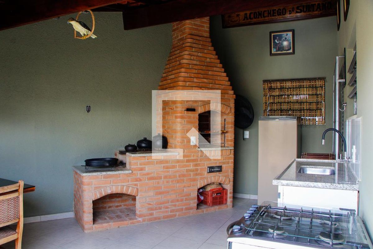 Casa à Venda - Jardim Chapadão, 3 Quartos,  256 m2 em , Campinas - sp | SoloBR