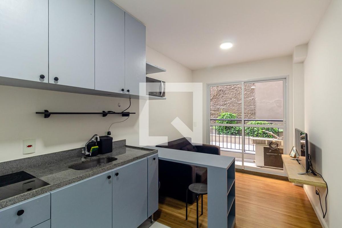 Apartamento, 1 quarto, 28 m² - Foto 2