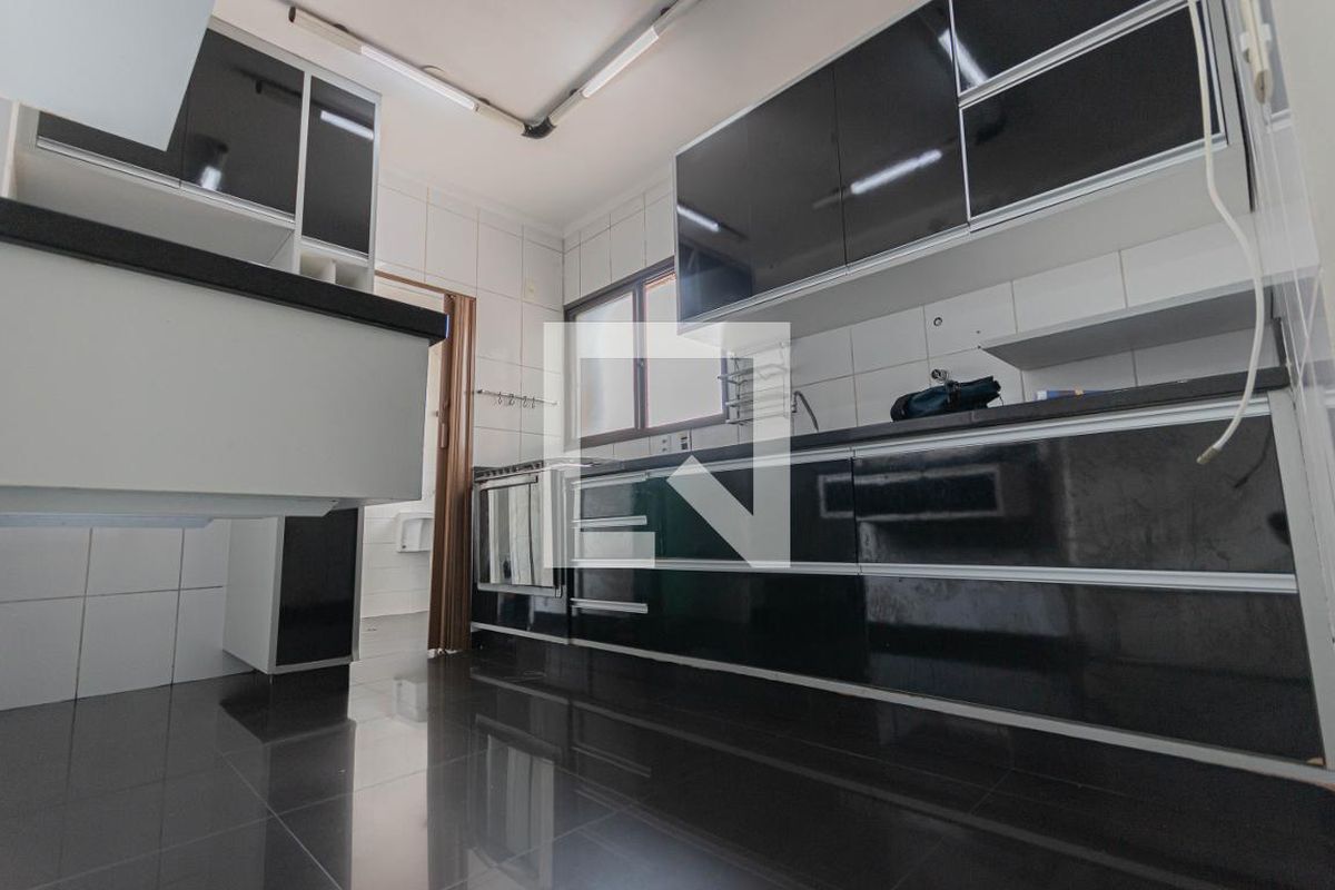 Apartamento à Venda - Centro, 3 Quartos,  128 m2 em , Campinas - sp | SoloBR
