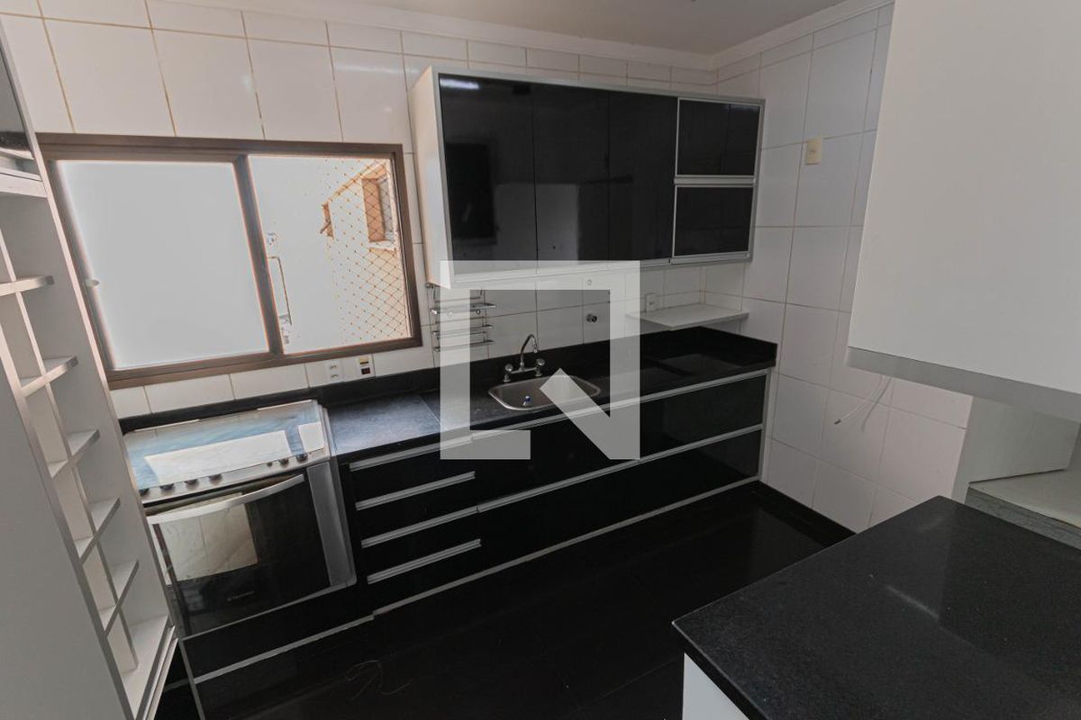 Apartamento à Venda - Centro, 3 Quartos,  128 m2 em , Campinas - sp | SoloBR