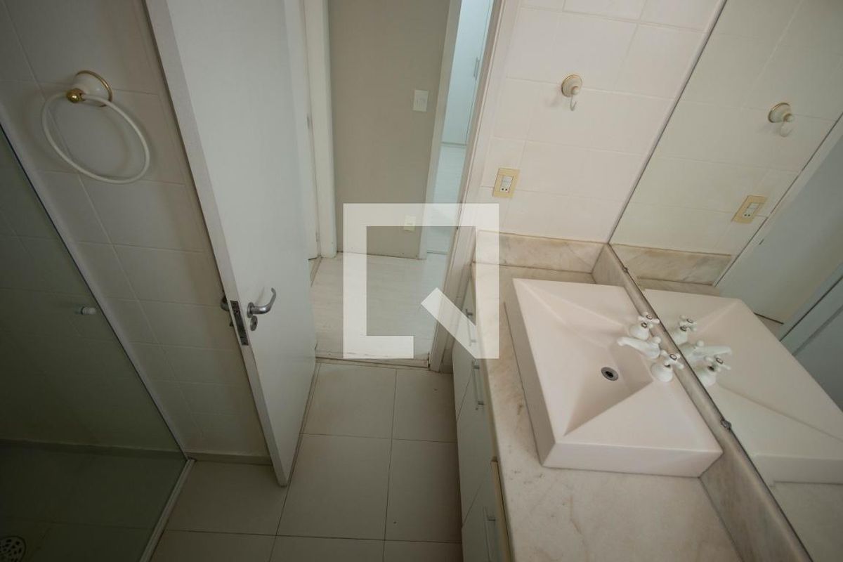 Apartamento à Venda - Centro, 3 Quartos,  128 m2 em , Campinas - sp | SoloBR