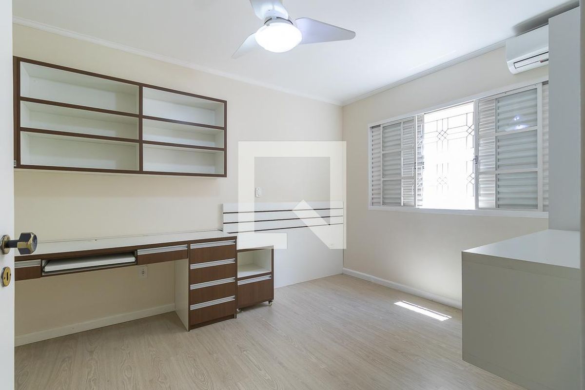 Casa à Venda - Jardim Flamboyant, 3 Quartos,  150 m2 em , Campinas - sp | SoloBR