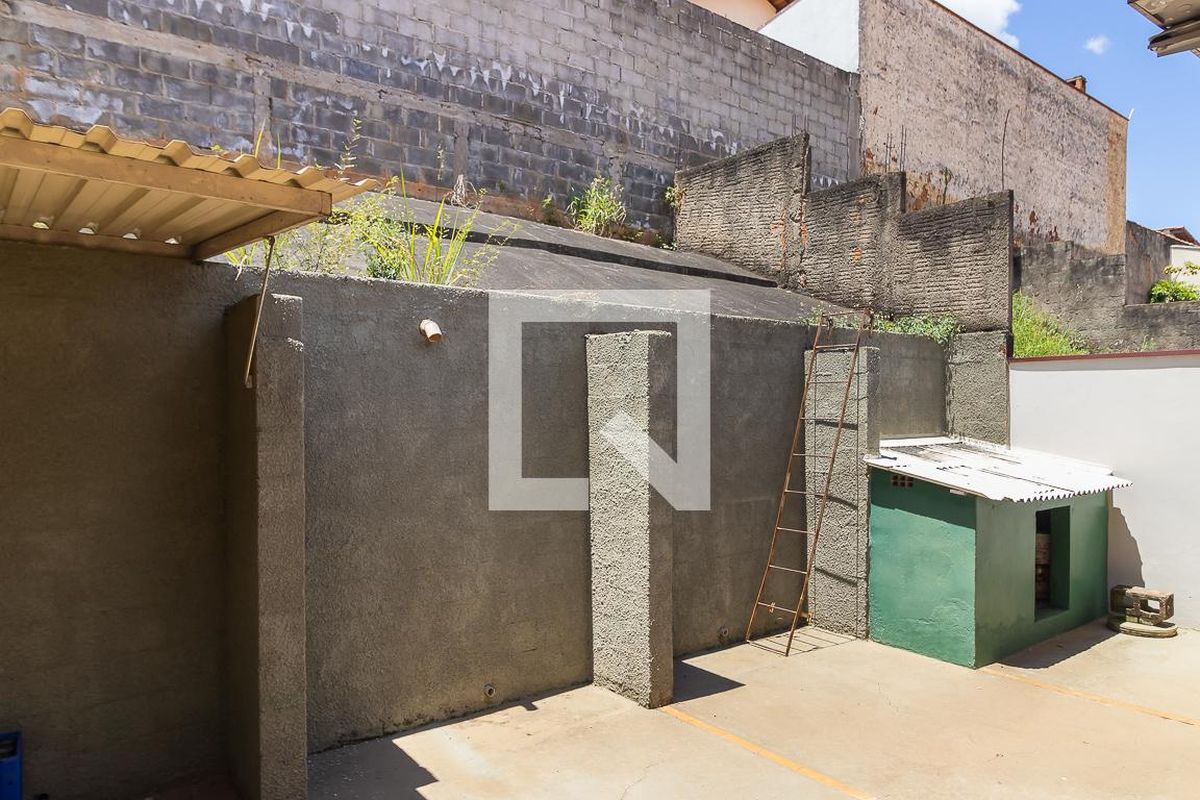 Casa à Venda - Jardim Flamboyant, 3 Quartos,  150 m2 em , Campinas - sp | SoloBR