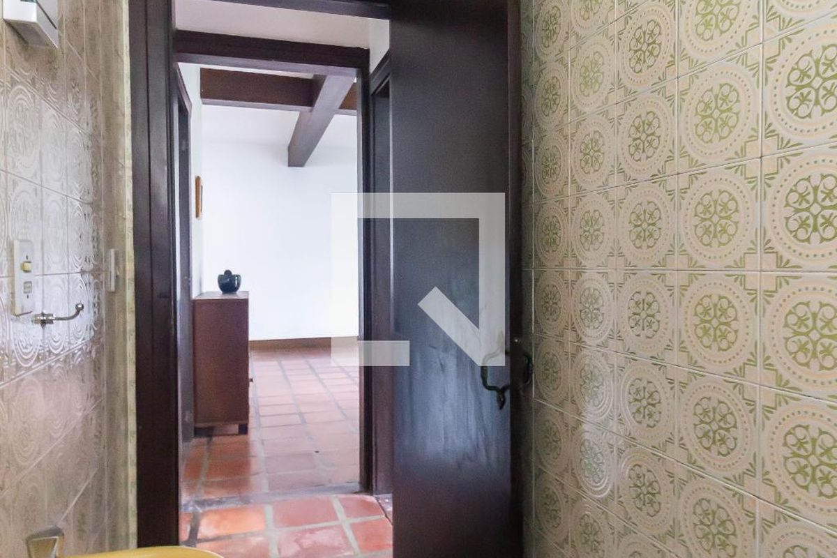 Casa, 3 quartos, 250 m² - Foto 24